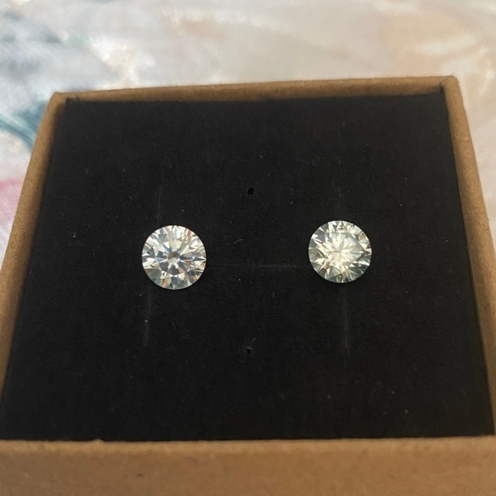 Moissanite Ice Blue loose Stone!